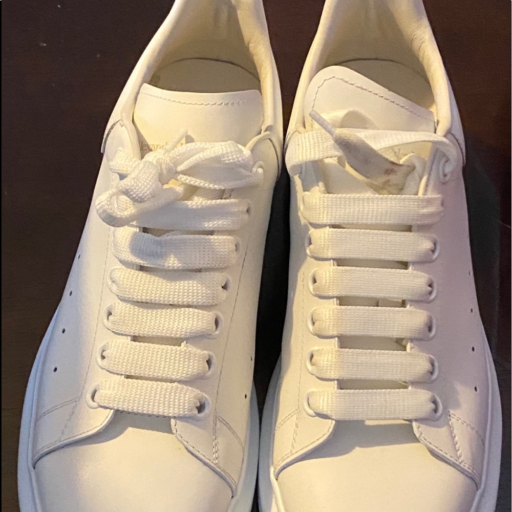 Men’s sneakers